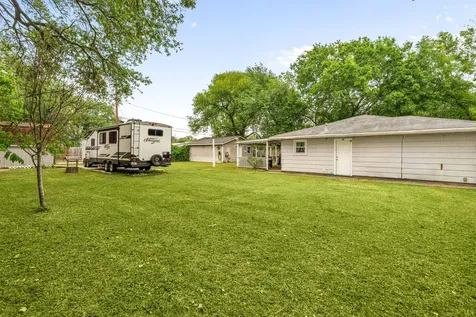 2312 6th Avenue N Texas City TX 77590