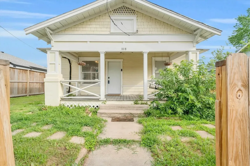 1109 Gargan Street Houston TX 77009