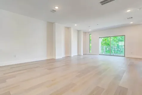 5636 Dolores Street Houston TX 77057