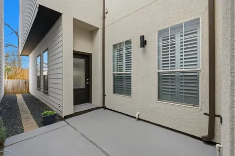 1834 Woodvine Drive Houston TX 77055