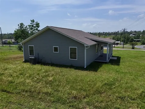 646 Yaupon Cove Drive Onalaska TX 77360