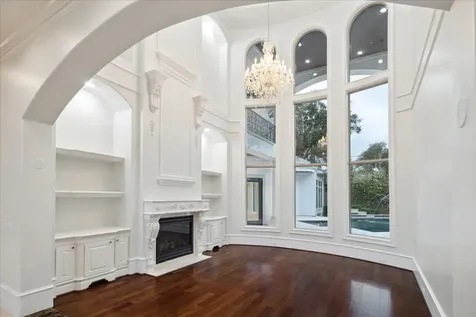 5101 Huckleberry Circle Houston TX 77056