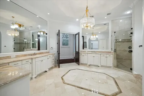 5101 Huckleberry Circle Houston TX 77056
