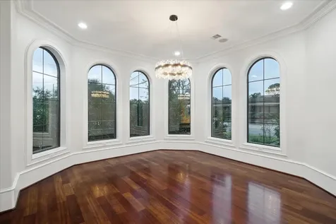5101 Huckleberry Circle Houston TX 77056