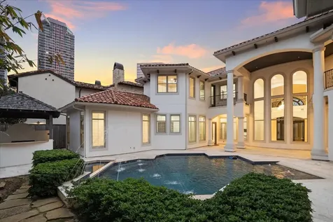 5101 Huckleberry Circle Houston TX 77056