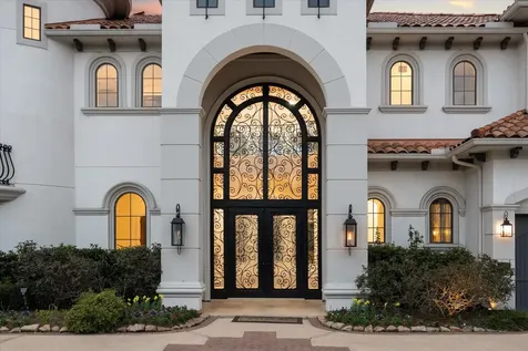 5101 Huckleberry Circle Houston TX 77056