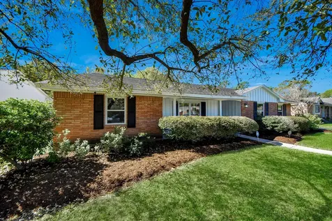 10719 Burgoyne Road Houston TX 77042