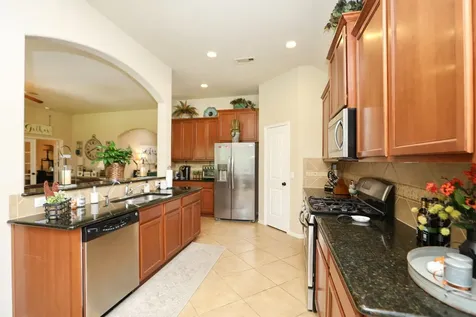 55 Hearthwick Place Tomball TX 77375