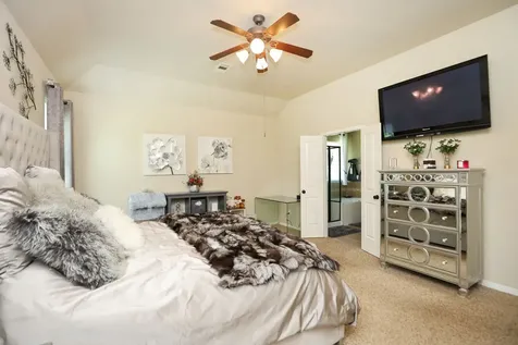 55 Hearthwick Place Tomball TX 77375