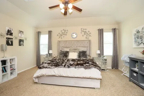 55 Hearthwick Place Tomball TX 77375