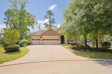 55 Hearthwick Place Tomball TX 77375