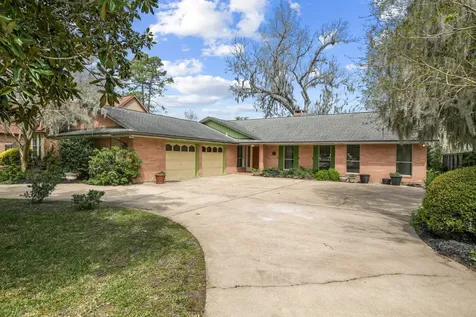 2261 Riverside Drive West Columbia TX 77486