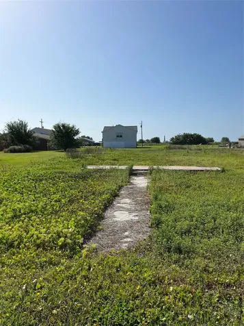 516 Overton Avenue Port Bolivar TX 77650