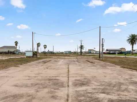 1052 County Road 201 Sargent TX 77414