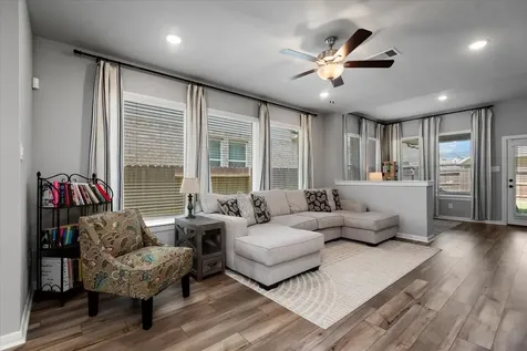 27134 Cutleaf Daisy Court Hockley TX 77447
