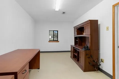 8424 Us Highway 69 N Pollok TX 75969