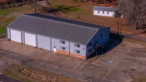 8424 Us Highway 69 N Pollok TX 75969
