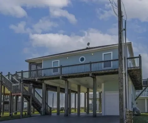 981 South Stingaree Drive Crystal Beach TX 77650