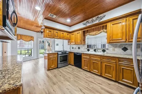 13906 Placid Woods Court Sugar Land TX 77498