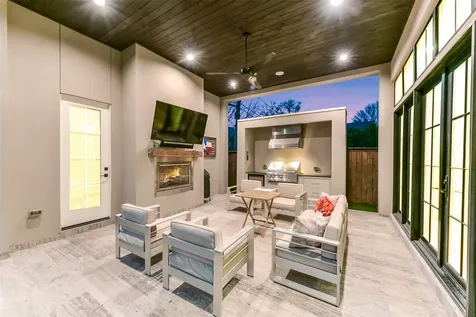 2205 Goldsmith Street Houston TX 77030