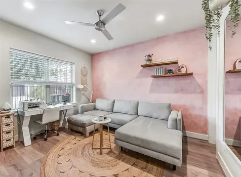 5205 Allen Street C Houston TX 77007