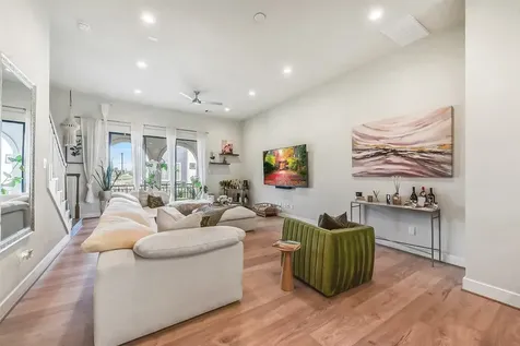 5205 Allen Street C Houston TX 77007