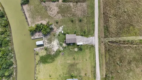 540 Bayou Avenue Anahuac TX 77514