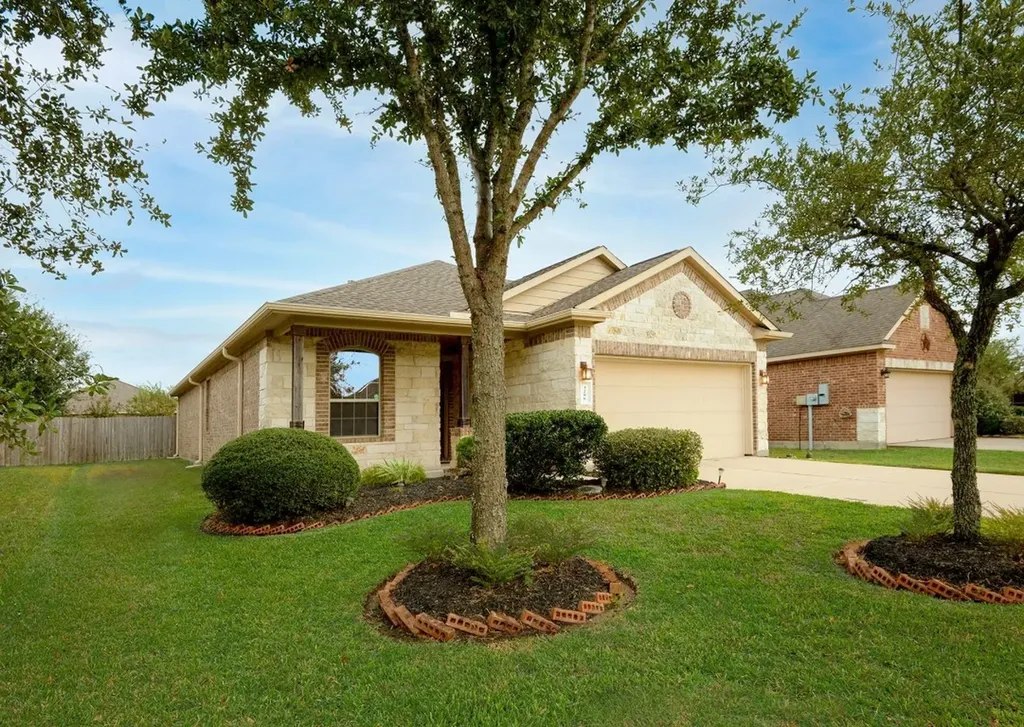 3206 Granite Gate Lane Dickinson TX 77539