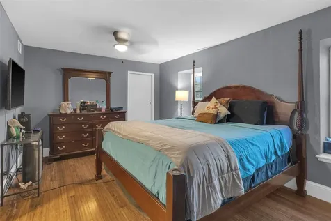 1909 Brun Street 17 Houston TX 77019
