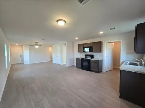 1204 Daniel Street Baytown TX 77520