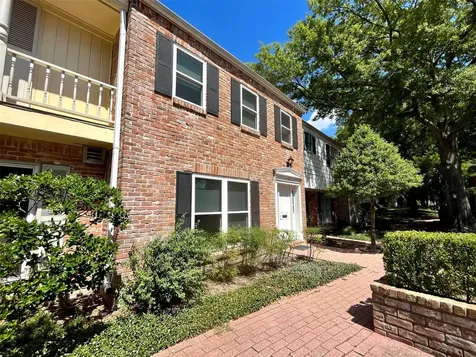 6434 Burgoyne Road 109 Houston TX 77057