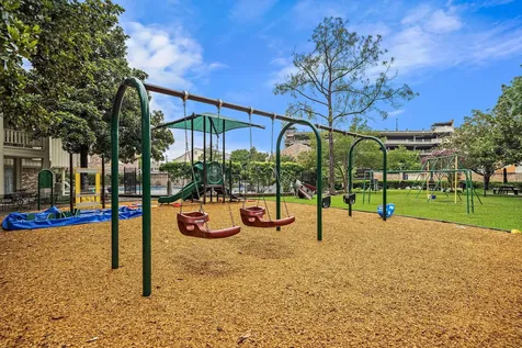 6434 Burgoyne Road 109 Houston TX 77057