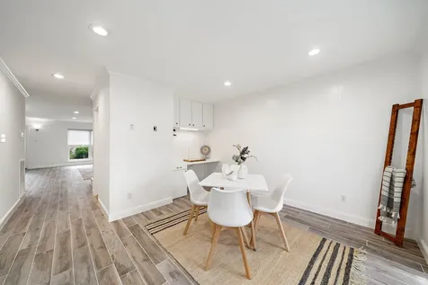 6434 Burgoyne Road 109 Houston TX 77057