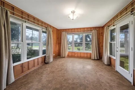 232 S Holland Bellville TX 77418