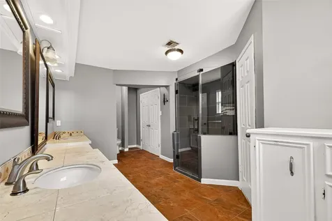 1814 Corral Drive Houston TX 77090