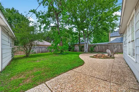 1814 Corral Drive Houston TX 77090