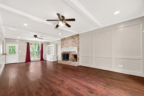 1814 Corral Drive Houston TX 77090