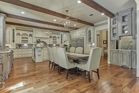 106 Fairwater Drive Montgomery TX 77356