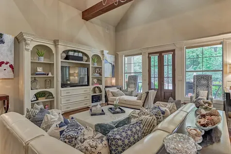 106 Fairwater Drive Montgomery TX 77356