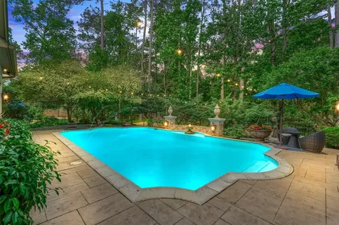 106 Fairwater Drive Montgomery TX 77356