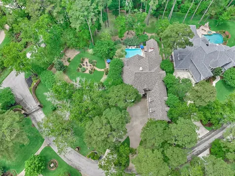 106 Fairwater Drive Montgomery TX 77356