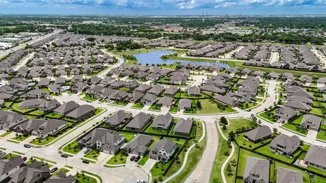 7735 Wrightwood Drive Pasadena TX 77505