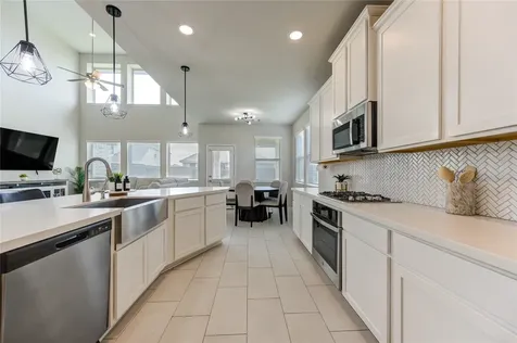 7735 Wrightwood Drive Pasadena TX 77505