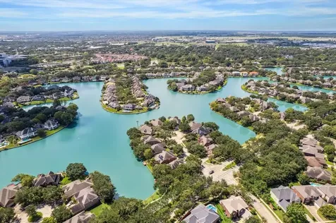 403 Nighthawk Court Sugar Land TX 77478
