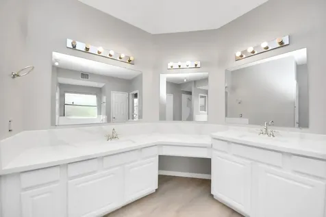 6803 Chapelfield Lane Houston TX 77049