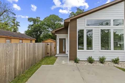 8109 Hamlet Street A Houston TX 77078