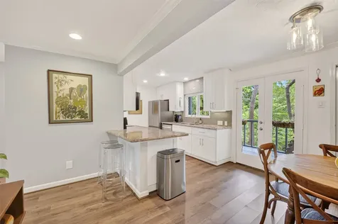 745 Worthshire Street Houston TX 77008