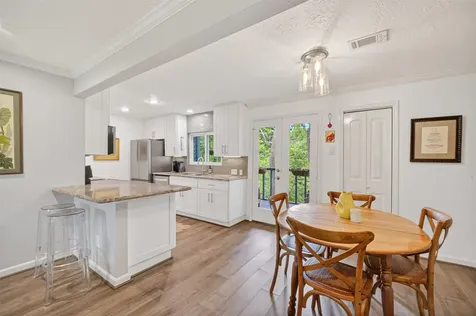 745 Worthshire Street Houston TX 77008