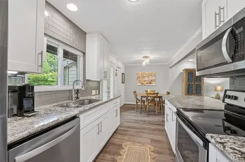 745 Worthshire Street Houston TX 77008