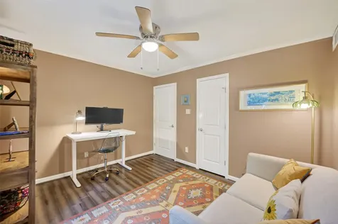 745 Worthshire Street Houston TX 77008